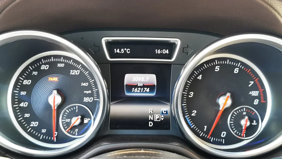 MERCEDES-BENZ GLS -