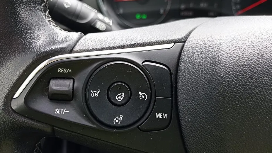 OPEL Crossland X Crossland 1.2 T Elegance