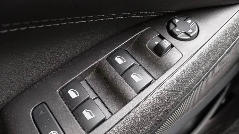 OPEL Crossland X Crossland 1.2 T Elegance