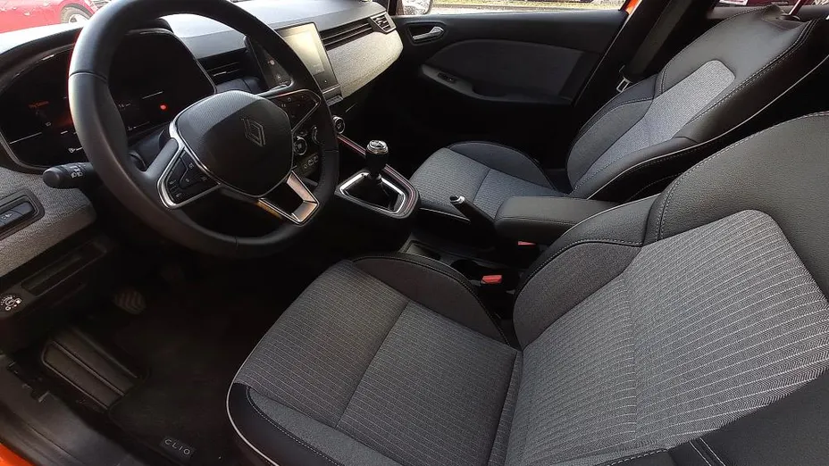 RENAULT Clio Clio 1.0 TCe Techno LPG