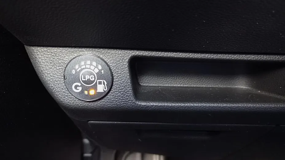 RENAULT Clio Clio 1.0 TCe Techno LPG