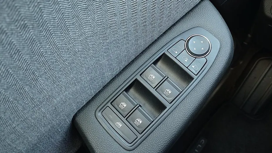 RENAULT Clio Clio 1.0 TCe Techno LPG