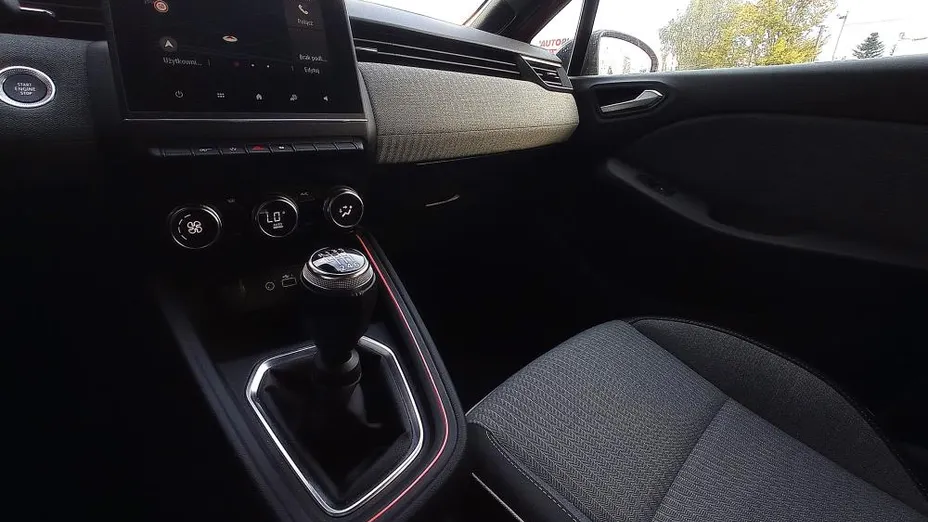 RENAULT Clio Clio 1.0 TCe Techno LPG