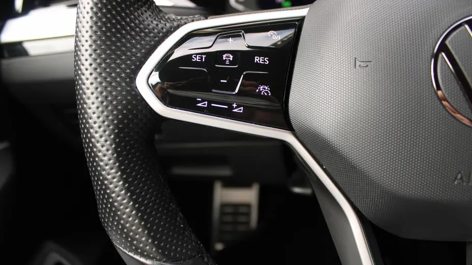 VOLKSWAGEN Arteon Arteon 2.0 TDI 4Motion R-Line DSG