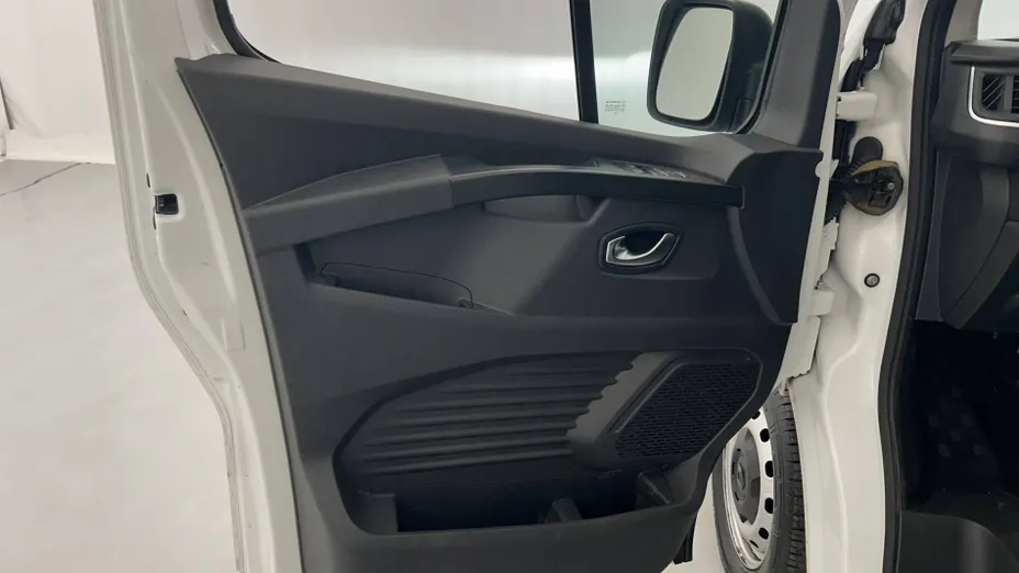 RENAULT Trafic -