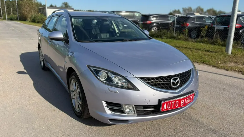 MAZDA 6 -