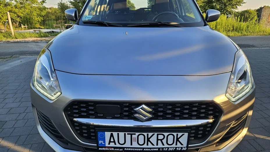 SUZUKI Swift -