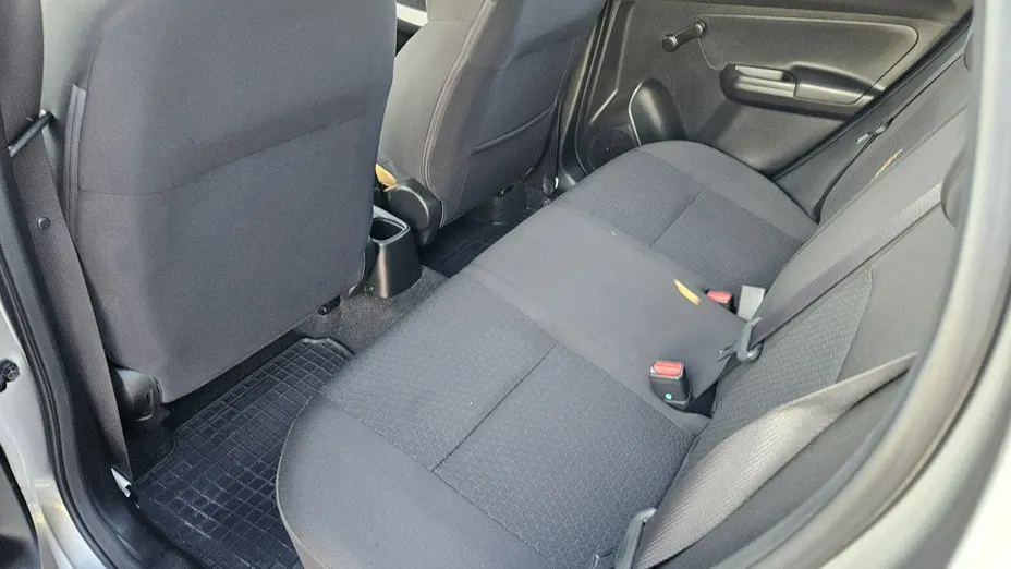SUZUKI Swift -