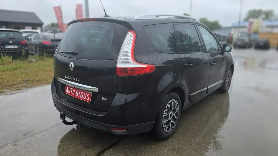 RENAULT Grand Scenic -