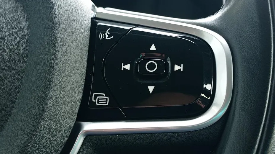 VOLVO V90 V90 CC B4 D AWD aut