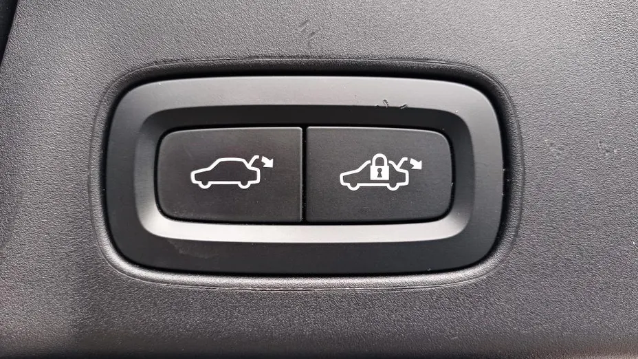 VOLVO V90 V90 CC B4 D AWD aut