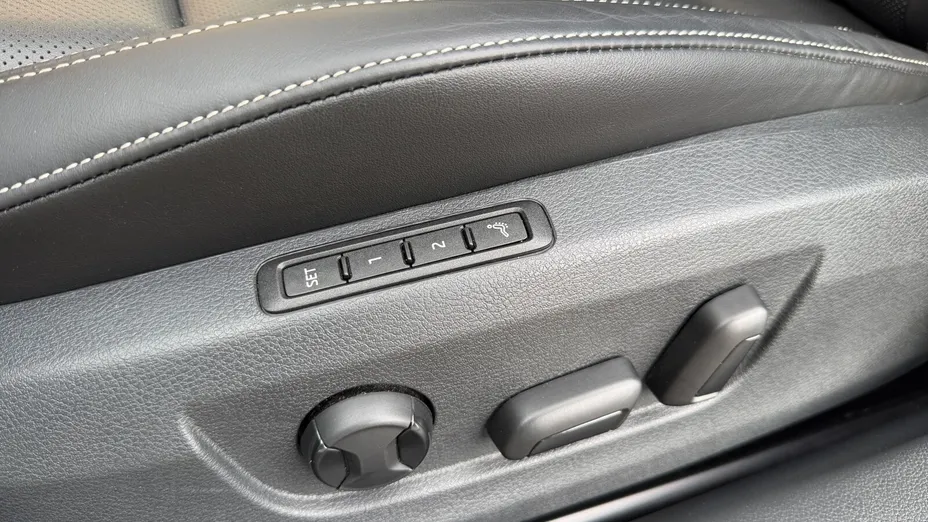 SKODA Superb Superb 2.0 TDI SCR L&K DSG