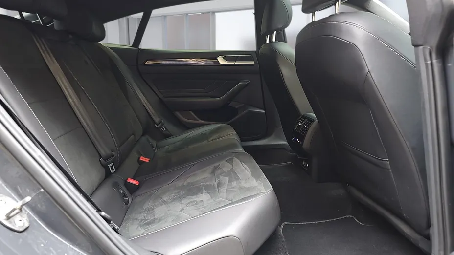 VOLKSWAGEN Arteon Arteon 2.0 TDI R-Line DSG