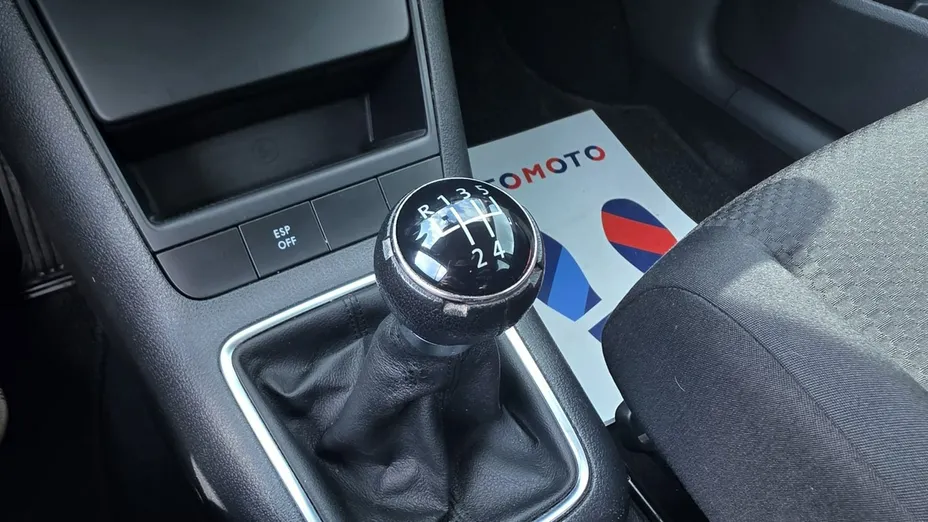 VOLKSWAGEN Golf Plus -