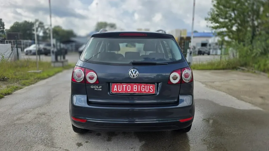 VOLKSWAGEN Golf Plus -