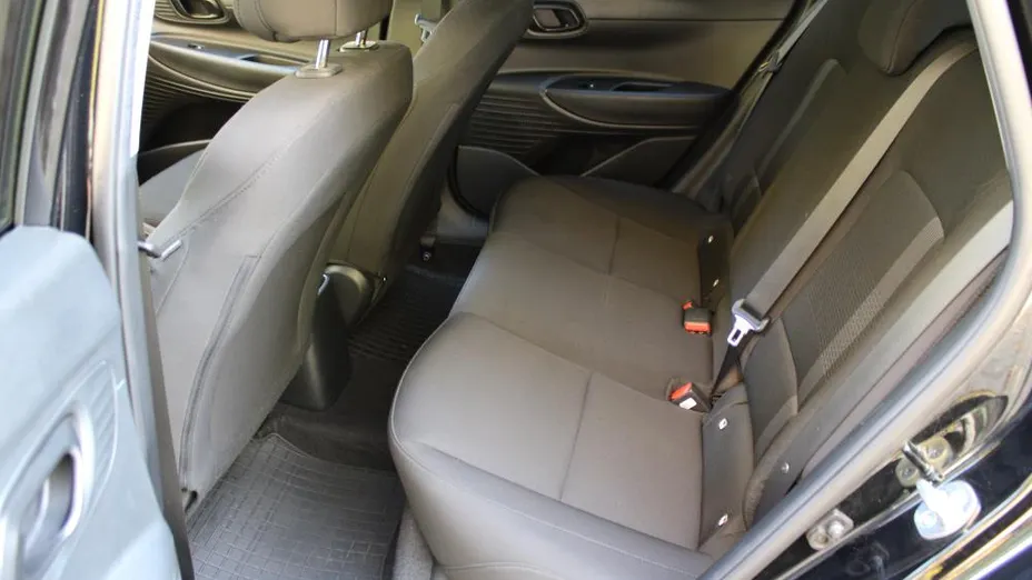 HYUNDAI i20 i20 1.2 Modern