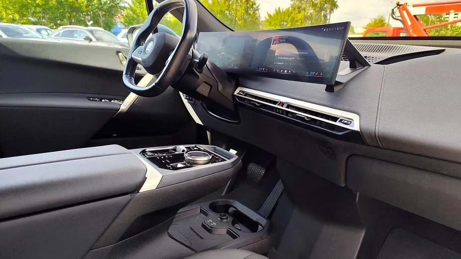 BMW iX iX xDrive50 111.5kWh Signature