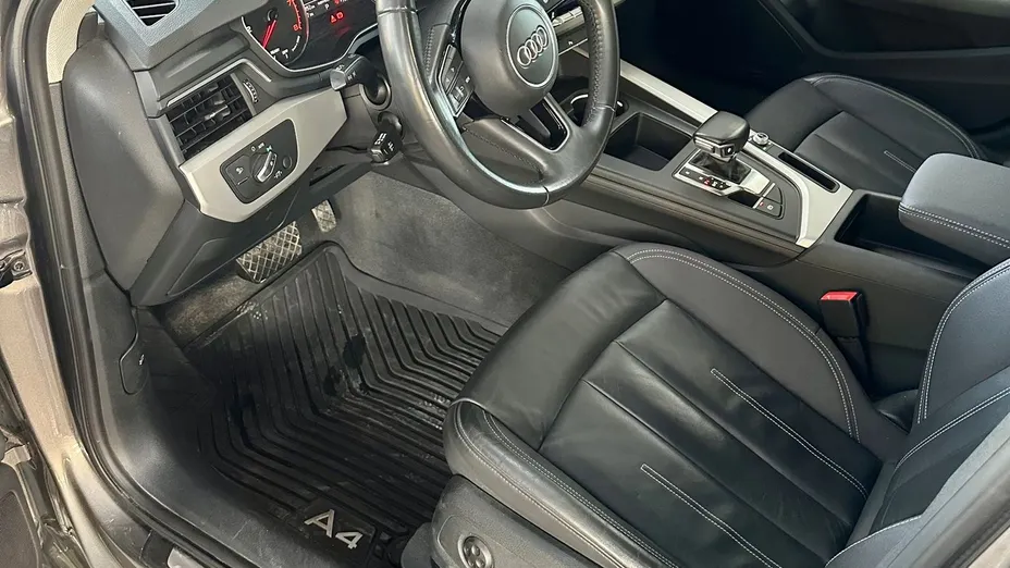 AUDI A4 A4 2.0 FSI