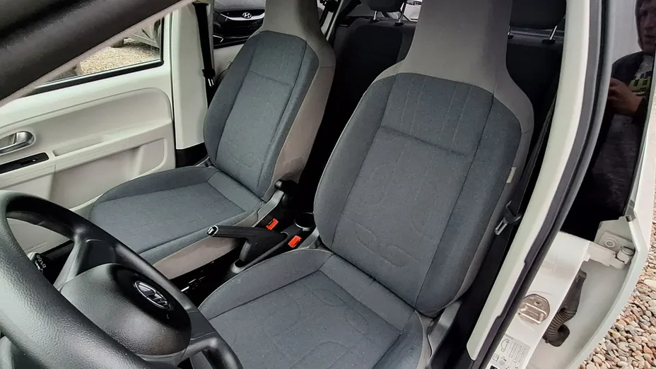VOLKSWAGEN up! -