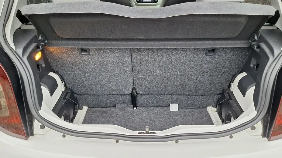 VOLKSWAGEN up! -