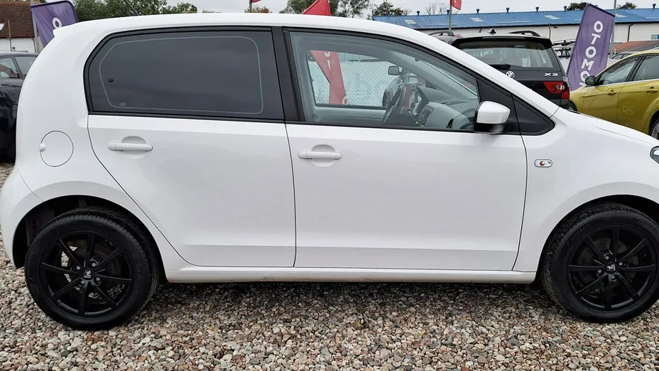 VOLKSWAGEN up! -