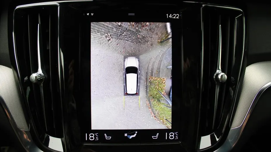 VOLVO V60 V60 T6 AWD R-Design aut