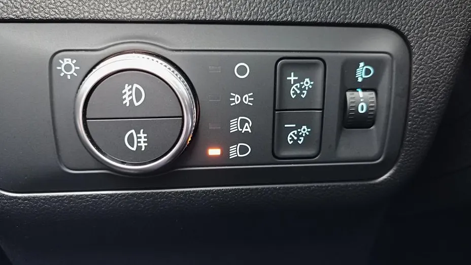 FORD Kuga Kuga 2.5 FHEV FWD ST-Line