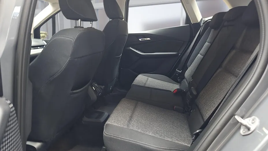 BMW Seria 2 218i aut