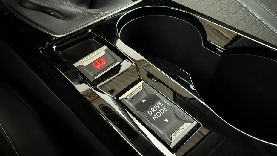 PEUGEOT 208 208 1.2 PureTech Active Pack S&S