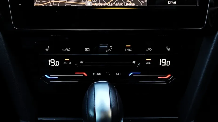 VOLKSWAGEN Arteon Arteon 2.0 TDI 4Motion R-Line DSG