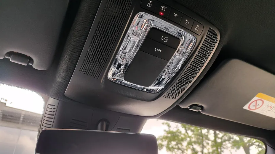 MERCEDES-BENZ GLB GLB 200 Progressive 7G-DCT