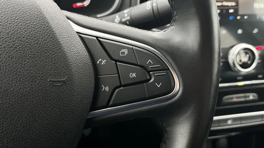 RENAULT Megane Megane 1.3 TCe Zen