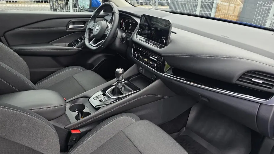 NISSAN Qashqai Qashqai 1.3 DIG-T N-Connecta