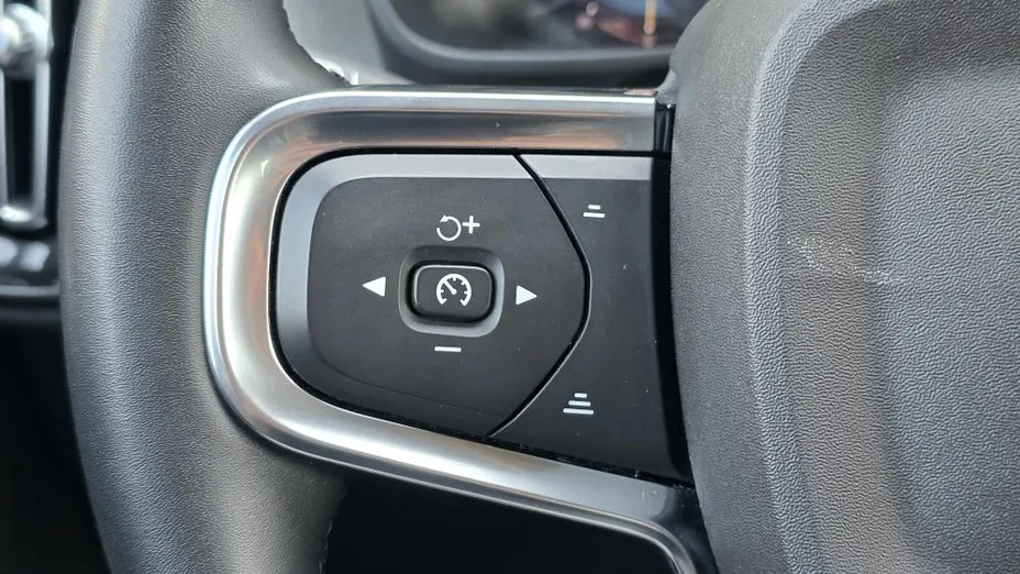 VOLVO XC40 XC40 B3 Core aut