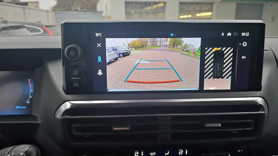 TOYOTA Proace Verso Proace Verso 2.0 D4-D Medium VIP aut