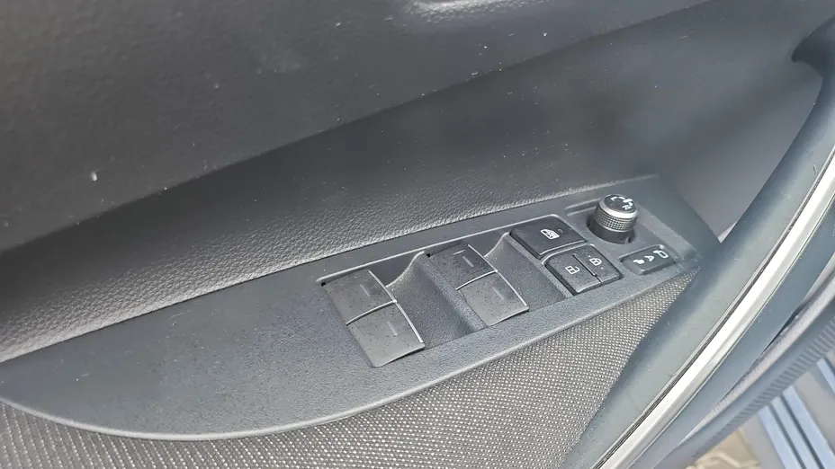 TOYOTA Corolla Corolla 1.8 Hybrid Comfort