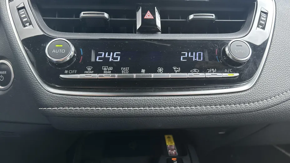 TOYOTA Corolla Corolla 1.8 Hybrid Comfort