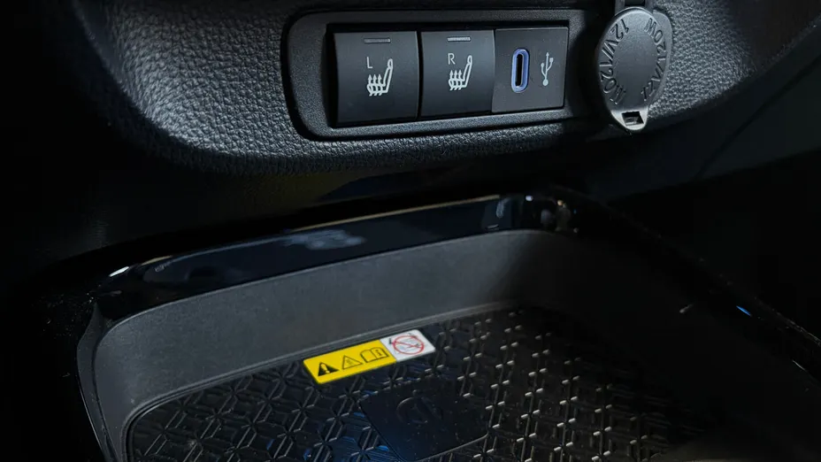 TOYOTA Aygo X Aygo X 1.0 VVT-i Executive CVT