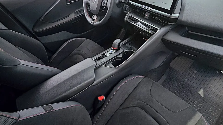 TOYOTA C-HR C-HR 2.0 Hybrid Dynamic Force GR Sport Premiere Edition