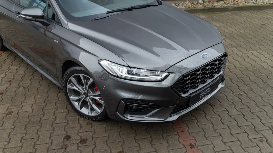 FORD Mondeo Mondeo 2.0 Hybrid ST-Line Plus