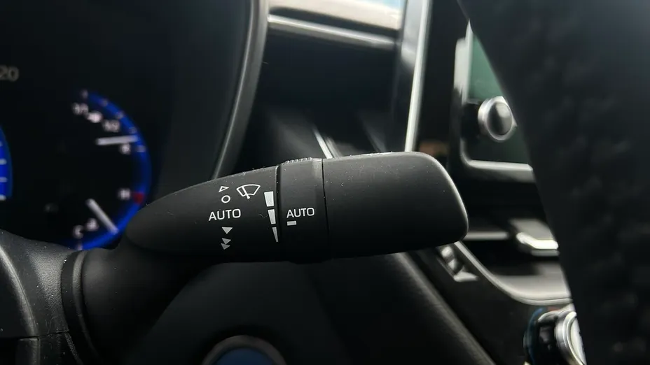 TOYOTA Corolla Corolla 1.8 Hybrid Comfort