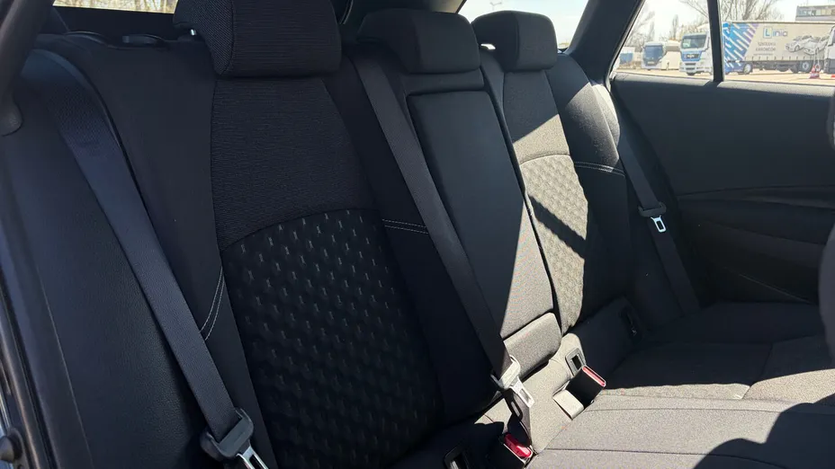 TOYOTA Corolla Corolla 1.8 Hybrid Comfort
