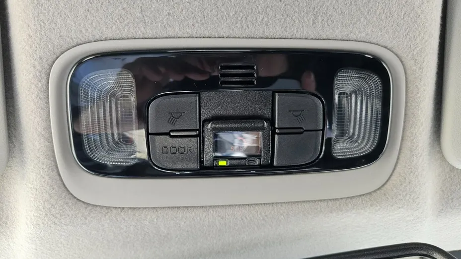 TOYOTA Yaris Yaris Hybrid 1.5 Comfort