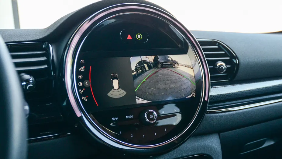 MINI [BMW] Clubman Cooper aut