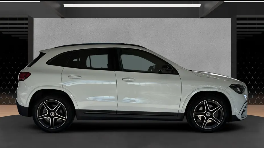 MERCEDES-BENZ GLA GLA 220 mHEV 4-Matic AMG Line 8G-DCT