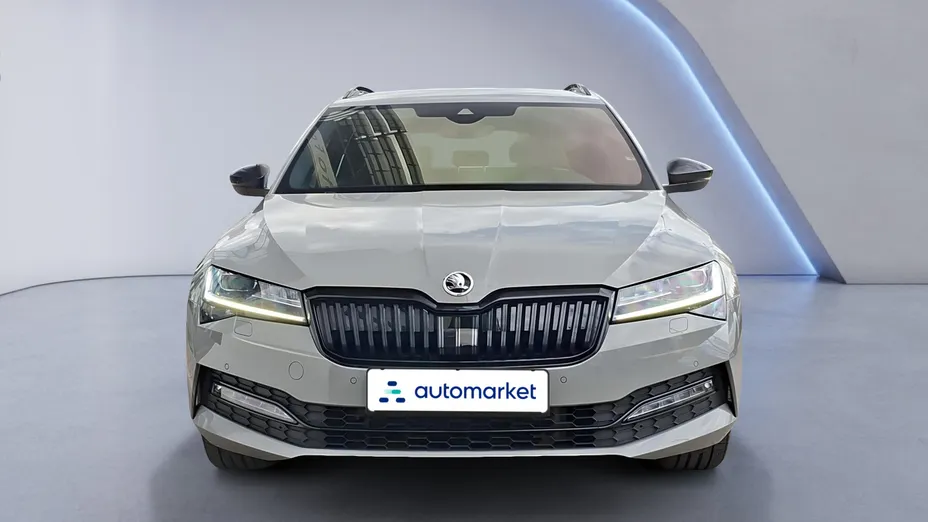 SKODA Superb Superb 2.0 TDI SCR Sportline DSG