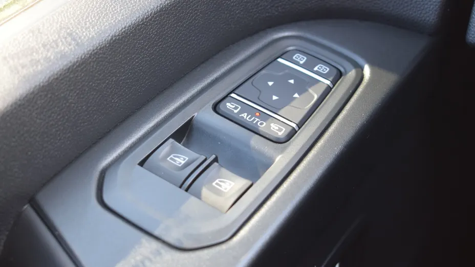 RENAULT Trafic Trafic Kombi 2.0 Blue dCi L1 Pack Clim EDC