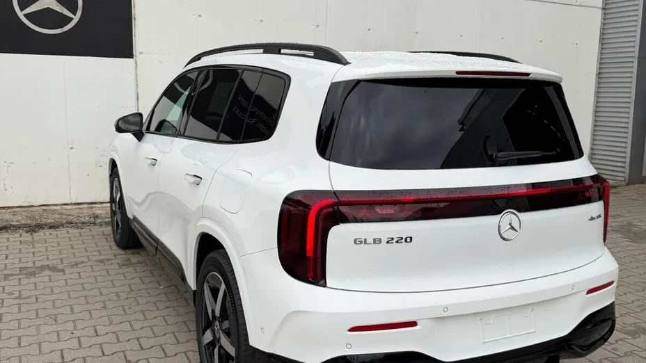 MERCEDES-BENZ GLB GLB 220 mHEV 4-Matic 8G-eDCT