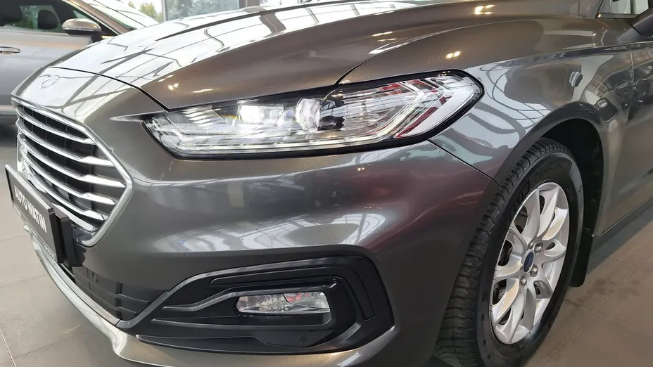 FORD Mondeo Mondeo 2.0 Hybrid Trend