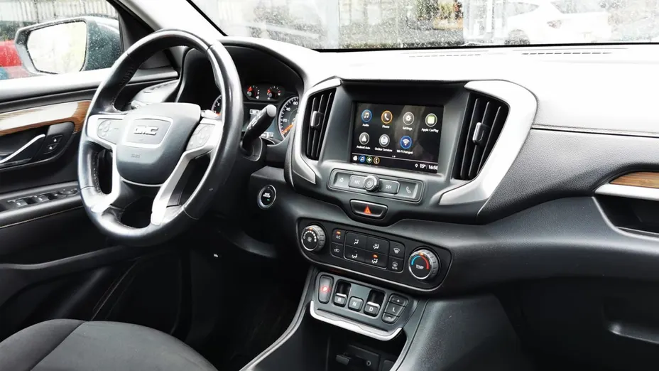 GMC Terrain -